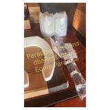 Squeezgee insert and toilet seat new - bulbs