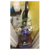 Vaccum purple Animal 2 Dyson