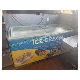 Ice Cream freezer - slid top clear cover