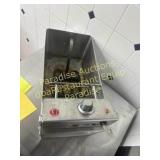 Wells LLF-14 Fryer - Countertop model