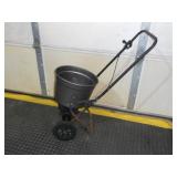 Fertilizer Spreaer