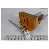 Bench Vise
