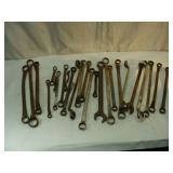 Many Offset Boxed Wrenches