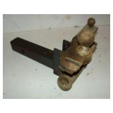 Heavy Duty Truck Hitch  2 Ball