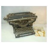 UNDERWOOD Typewriter