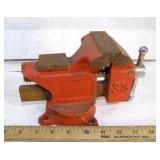 3.5 Inch Red Vise