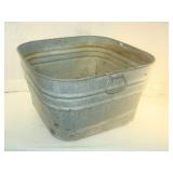Square Tub with Crooked Bottom