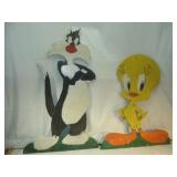 Slyvester and Tweety Bird