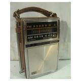 GENERAL ELECTRIC Am / Fm Radio