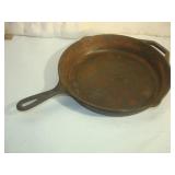LODGE Cast Iron Skillet