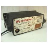 BLITZER Electric Fencer
