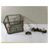Wire Crate and Hitch