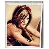 Kelly Clarkson signed 11 x 9 photo