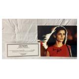Amanda Peet signed 8 x 10 photo with certificate