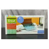CRICUT MINI ELECTRIC CUTTER NEW IN BOX