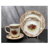 Cracker Barrel cardinal place setting four piece