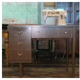 Vintage singer, sewing machine table With sewing