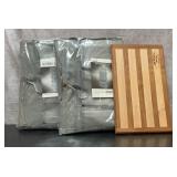 New 2 Mesh hanging storage containers, cutting