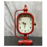 Red decorator clock, metal, 14 inch battery