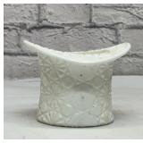 Indiana glass Daisy button hat vase