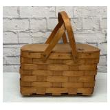 WOVEN PICNIC BASKET WITH SUPPLIES
