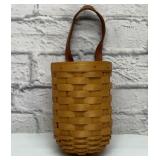 Longaberger 2004 hand signed basket