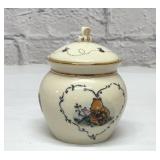 LENOX DISNEY 2002 WINNIE THE POOH MUSIC BOX