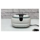 Ultrasonic jewelry cleaner