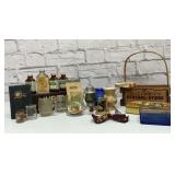 Box of trinkets black Americana