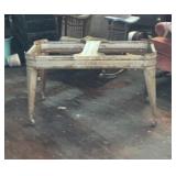 Wheeling wash tub base