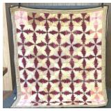 FINE ANTIQUE QUILT PINEAPPLE BLOCK PATTERN