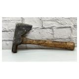 VTG CARPENTERS HATCHET 13