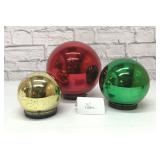 3 LED LIGHTED CHRISTMAS BALLS