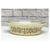 Pyrex Golden, grapes casserole dish with lid