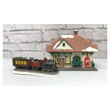 DEPT 56 VILLATE STATION & TRAIN