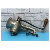 GRISWOLD VTG Puritan #13 grinder