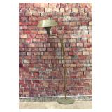 Toleware floor lamp, green 49