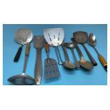 VTG big spoons & spatulas