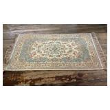 Karastan Ivory Medallion 100% VTG rug