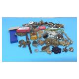 VTG jewelry assortment