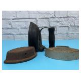 3 antique sad irons