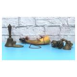 Switzerland powder horn, brass duck, bells