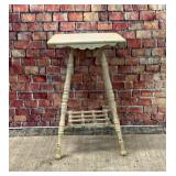 VTG turned leg center table