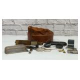 VTG leather pouch with trinkets, glasses