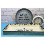 Country decor trays and clock