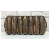 Vintage cornbread pan 12