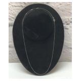 14 K white gold necklace .87 g