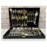 FLATWARE SET IN CASE. Service for 12.