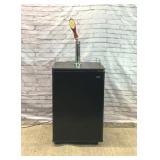 SANYO KEGERATOR WITH YUENGLING TAP