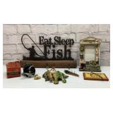 Fishing decor items